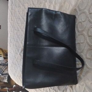 Ladies Handbag by H.POWELL